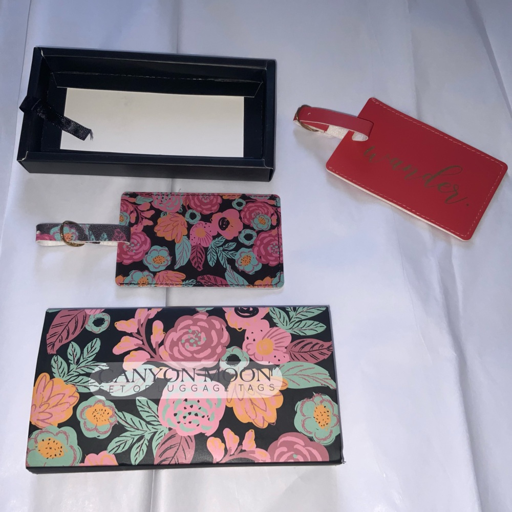 Canyon Moon Luggage Tag Set